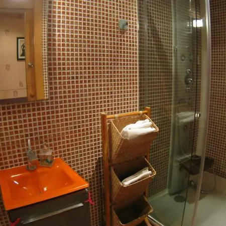 Colom Bed & Breakfast